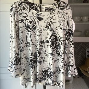 Karl Lagerfeld Black and White Floral Bell Sleeve Top, size Medium
